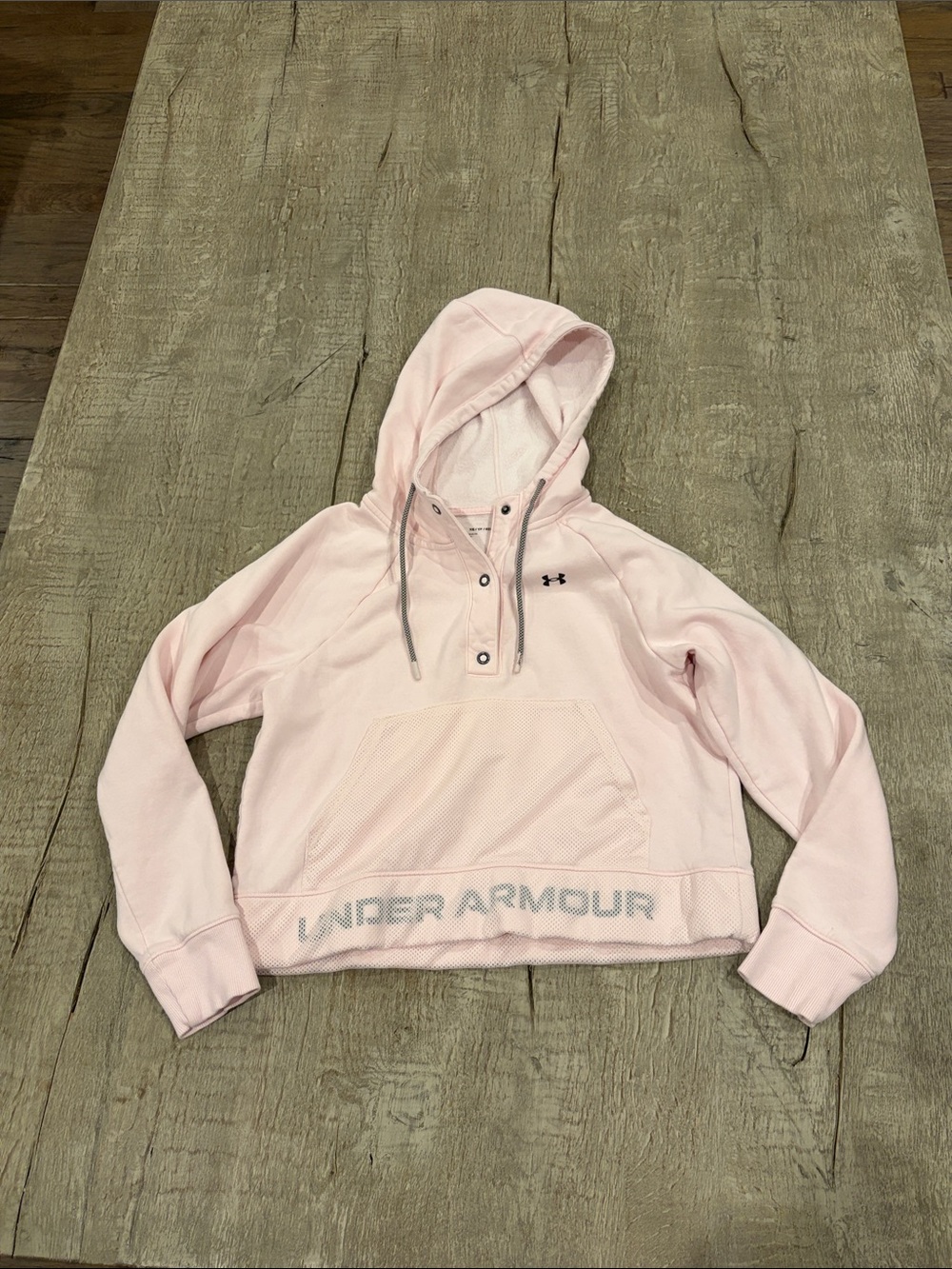 Under Armour Women's Light Pink Pullover Hoodie Sweatshirt